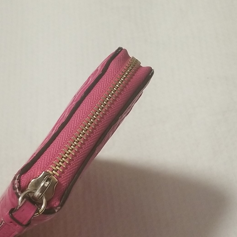 Michael Kors Pink Monogram Long Wallet - Picture 9 of 13